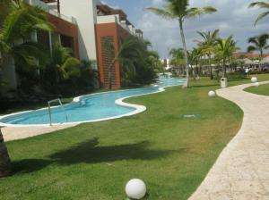Swim up suites at Sensory Building